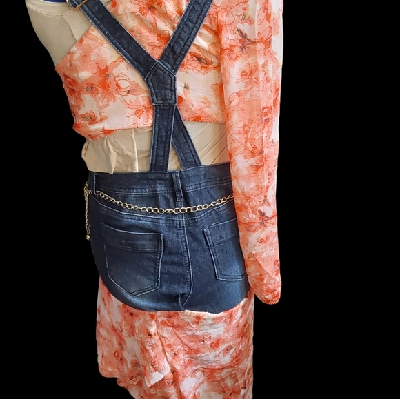 Upcycle bid and dress now two pieces wear with top or another - Picture 3 of 3